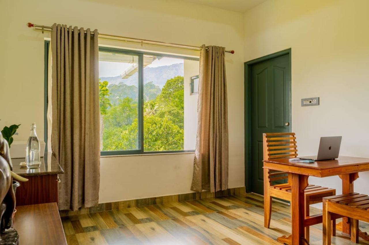 Mannoor Farms Mountain View Stays, Munnar Exterior photo